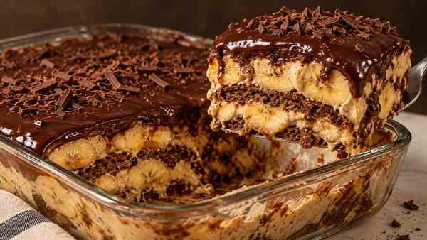 Pavê Crocante de Café com Banana e Chocolate