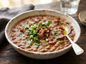 Sopa de Feijão Bem Temperado